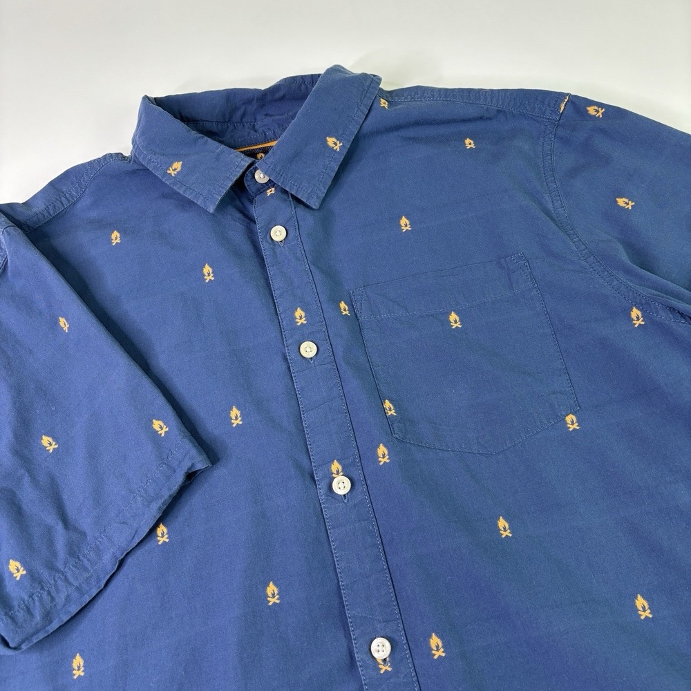 North Face Shirt Mens XL Blue Short Sleeve Button Up Outdoor Campfire AOP